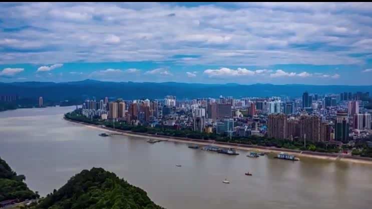 外交部发言人点赞湖北，坚韧不拔，共筑美好未来